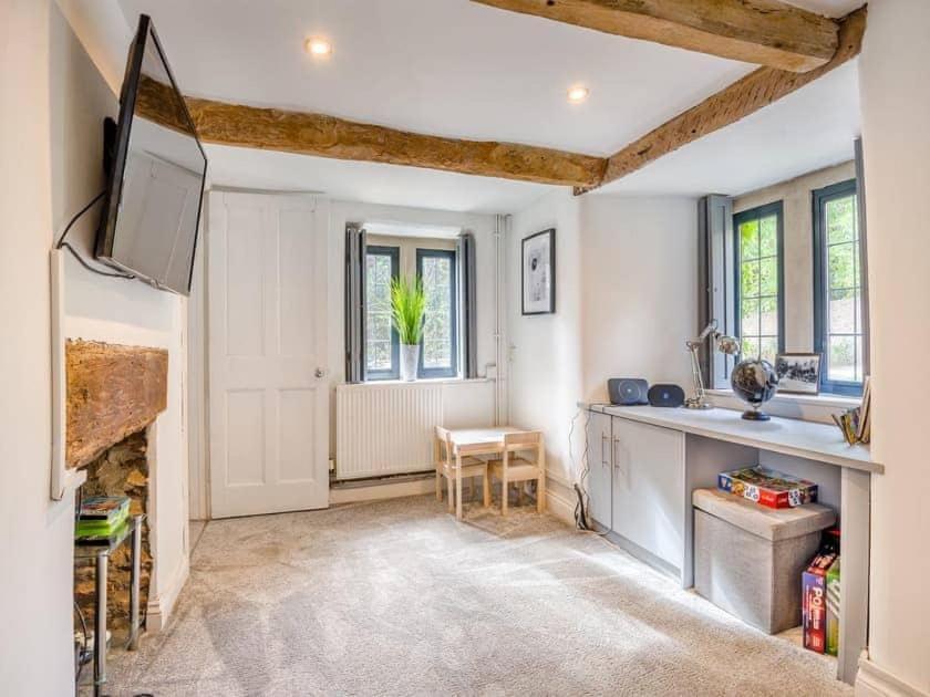 2 Bedroom Cosy Cottage With Hot Tub In Hambrook Close To Bristol City Centre Exterior foto